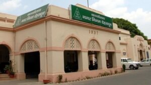 देहरादून नगर निगम बोर्ड बैठक में हंगामा, अतिक्रमण पर सख्ती, 715 पदों पर भर्ती को मंजूरी