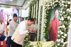 पूर्व मुख्यमंत्री भुवन चंद्र खंडूरी को श्रद्धांजलि अर्पित